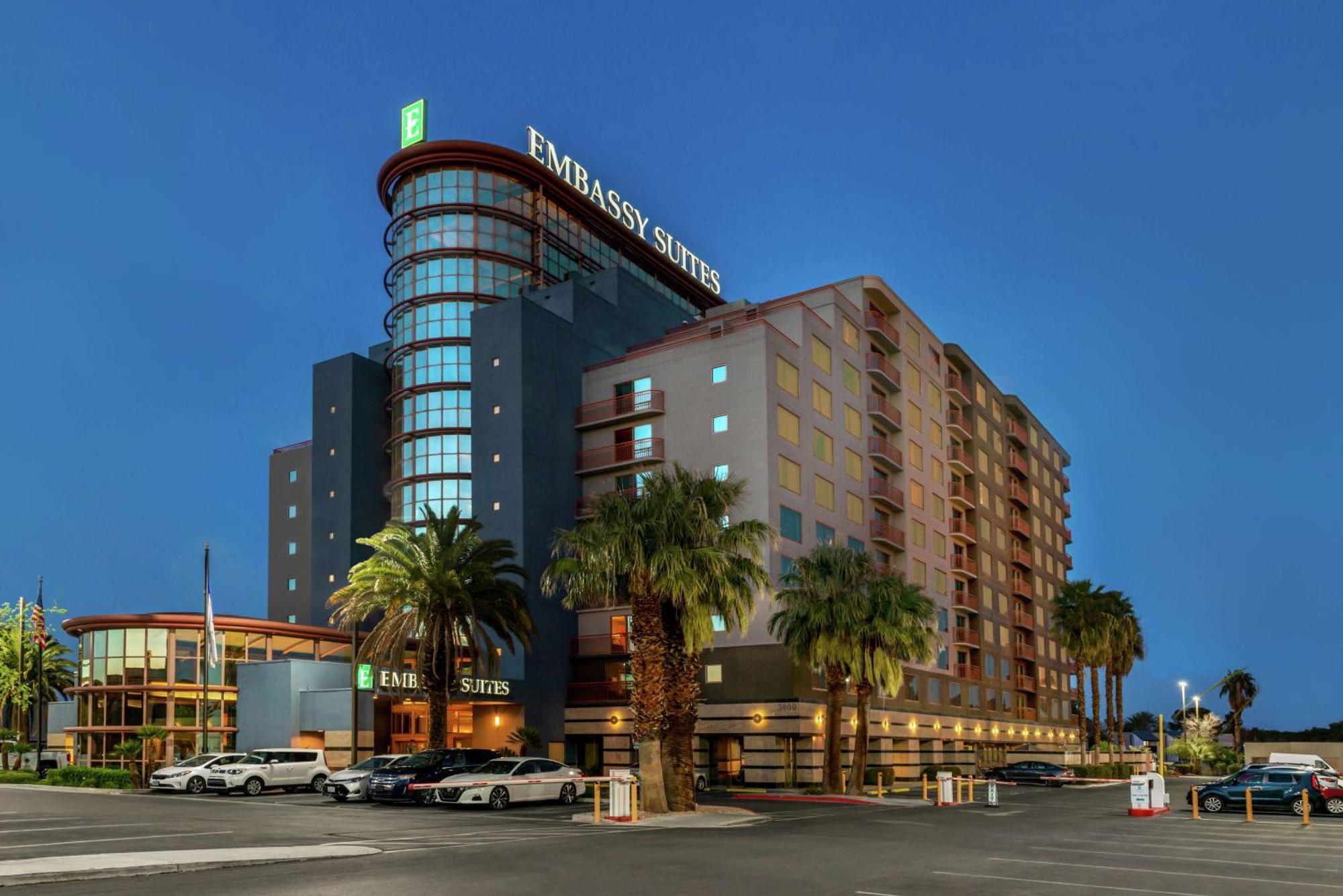 Embassy Suites By Hilton Convention Center Лас Вегас Екстериор снимка