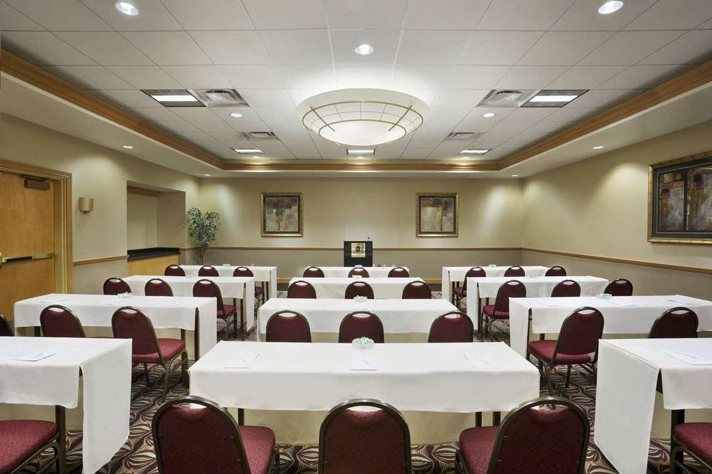 Embassy Suites By Hilton Convention Center Лас Вегас Екстериор снимка